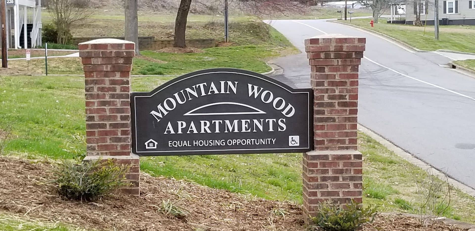Mountain Wood Apartments